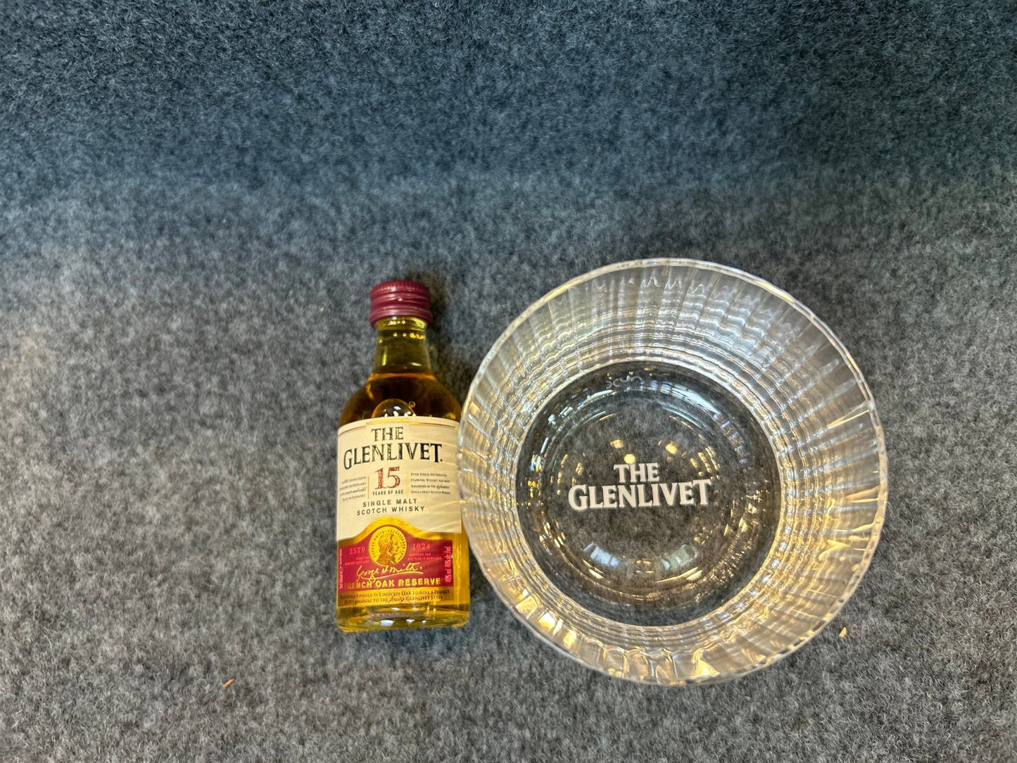 Glenlivet 格蘭利威 15年 單一純麥威士忌 酒版套裝 - Drunken whisky wine & spirits shop